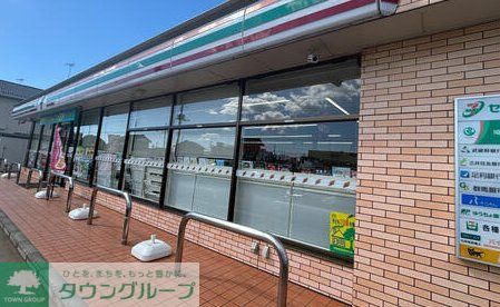 コンビニ　セブンイレブン加須旗井西店（コンビニ）まで120m