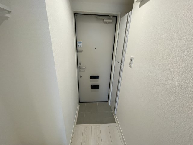 エクセラン東浦和の玄関写真