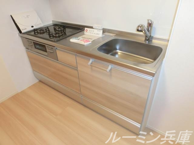 ラペルーズ緑が丘のキッチン写真