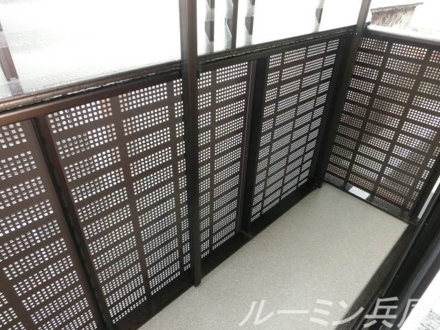 ラペルーズ緑が丘の内装写真
