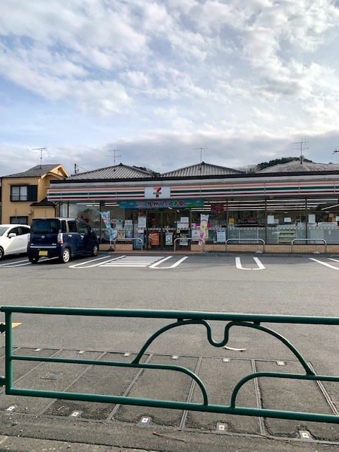 コンビニ　セブンイレブン青梅長淵１丁目店（コンビニ）まで1800m