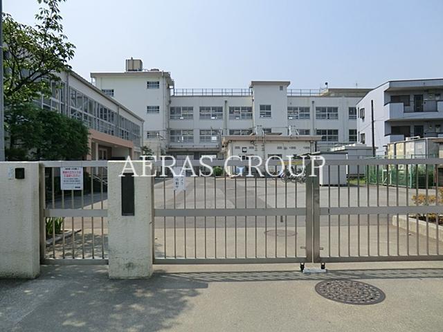 小学校　足立区立花畑小学校（小学校）まで399m