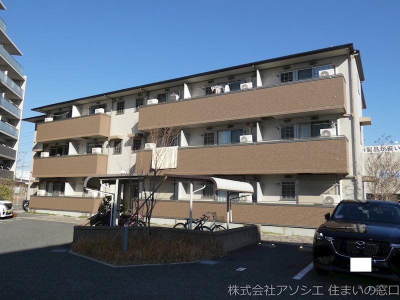 建物外観　ペレグリンのご紹介は住まいの窓口アソシエへ