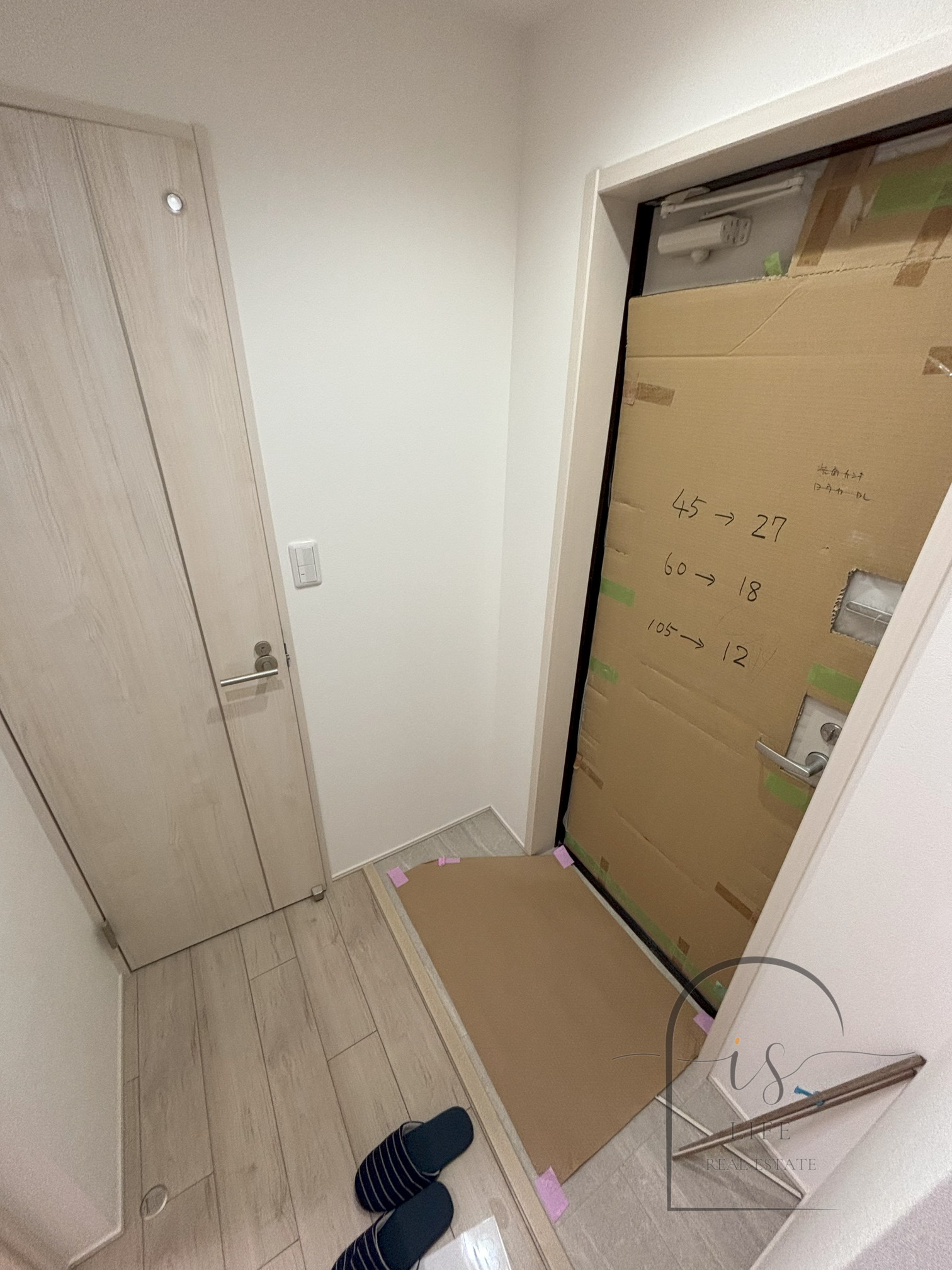 玄関　イメージ写真