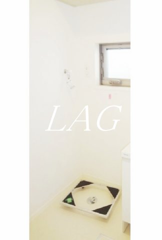 その他設備　室内洗濯機置き場です