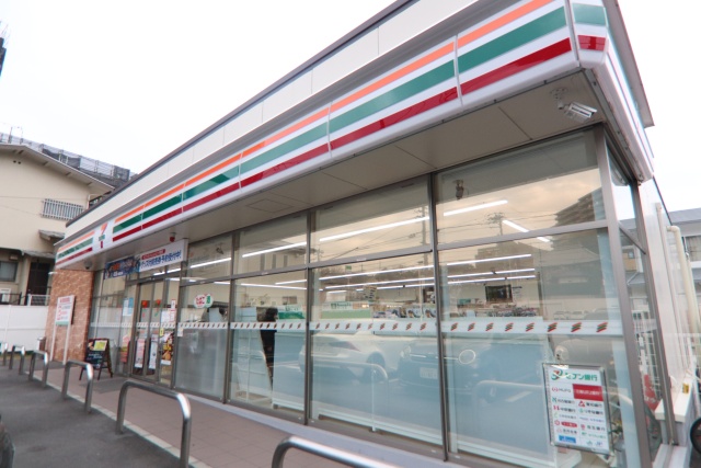 コンビニ　セブン-イレブン 名古屋半僧坊店（コンビニ）まで600m
