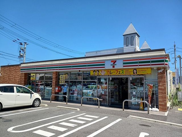 コンビニ　セブンイレブン大津本堅田５丁目（コンビニ）まで650m