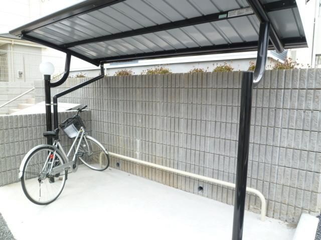 その他共有部分　★屋根付き駐輪場★