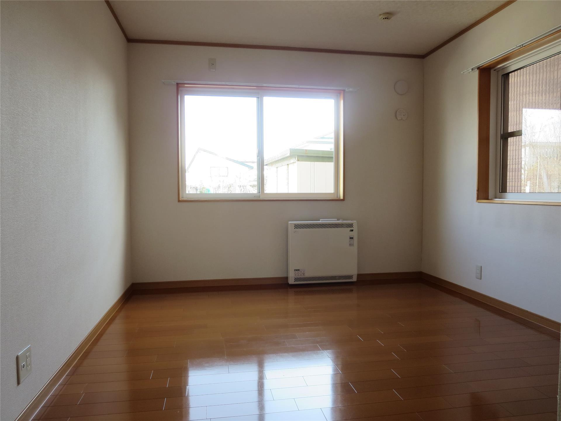 その他部屋・スペース　窓が２つ！