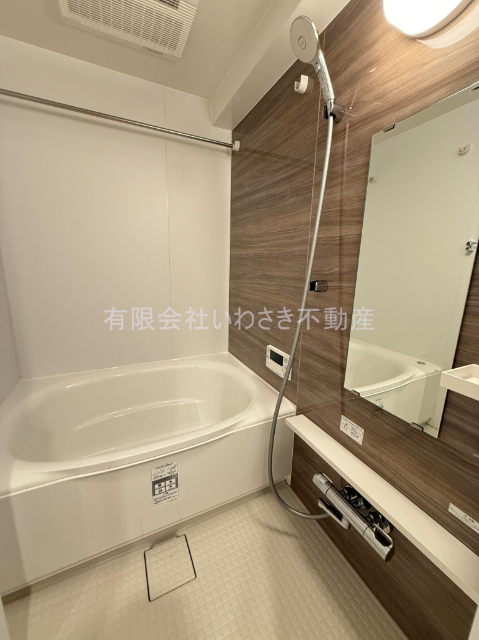 バス・シャワールーム　同タイプ別部屋参考写真
