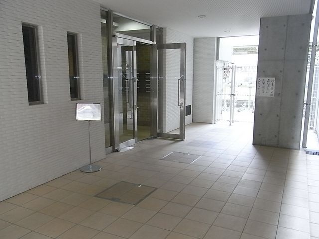 エントランス　NULL