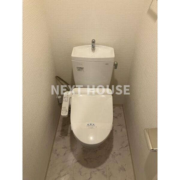 エステムコート新大阪XIVアイシーのトイレ写真
