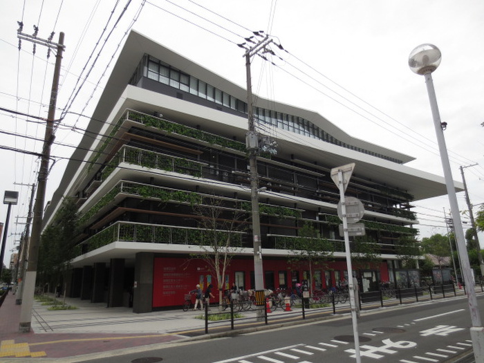 役所　城東市役所（役所）まで500m