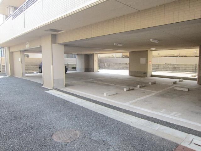 駐車場　★お問い合わせはタウンハウジングまで★