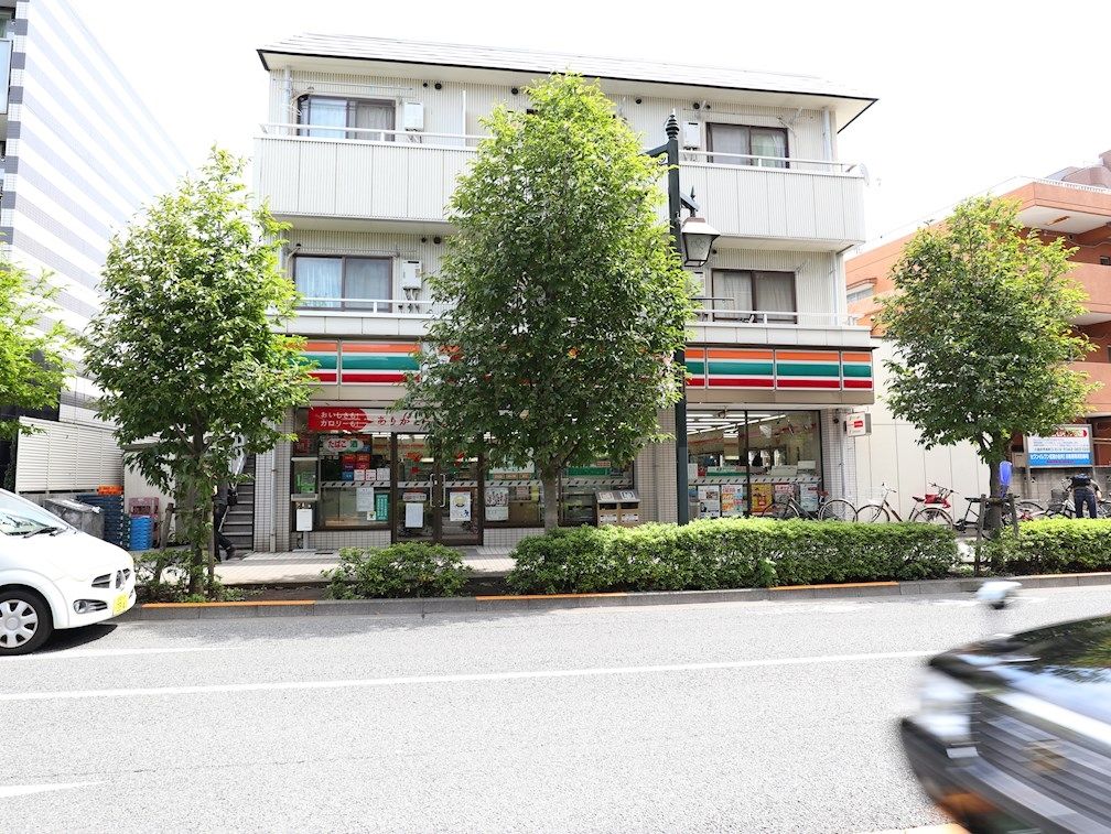 コンビニ　セブンイレブン 武蔵小金井北口店（コンビニ）まで82m