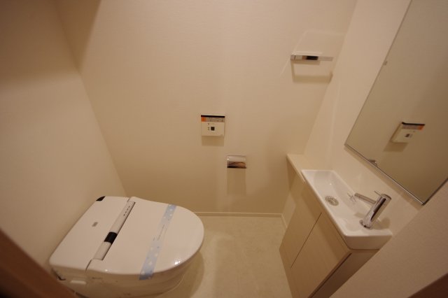 トイレ　別室参考写真