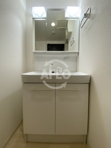 洗面設備　サンマルベリー扇町　独立洗面化粧台
