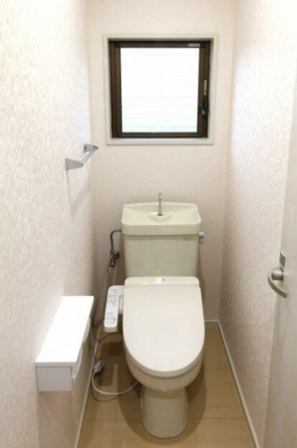 道場2丁目貸家のトイレ写真