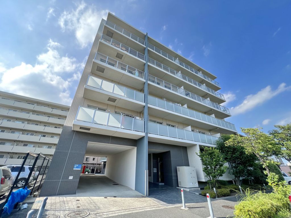 サニーリヴ北新横浜の外観写真