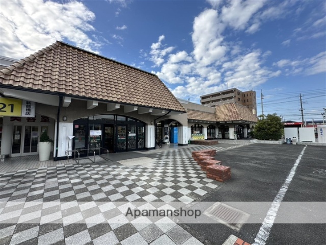スーパー　（株）とりせん／新前橋店（スーパー）まで318m