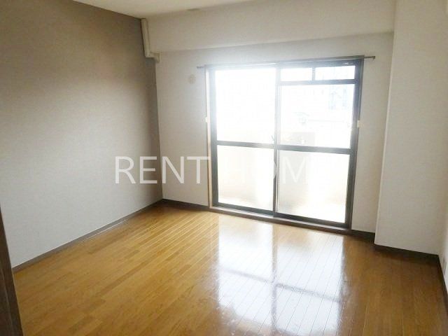 その他部屋・スペース　洋室８帖