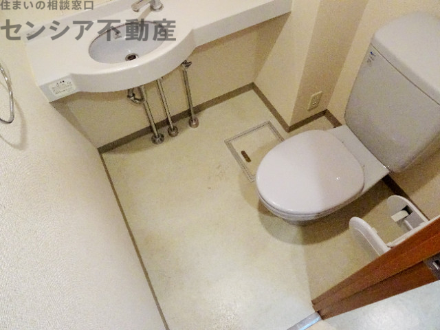 ロジェ今福鶴見のトイレ写真