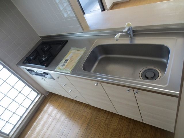 グランドゥール広尾のキッチン写真