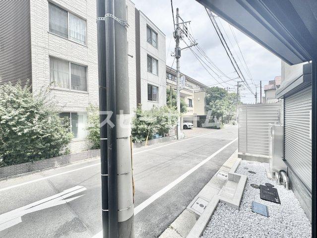 東急東横線 都立大学駅 徒歩10分 5階建 築3年の外観写真