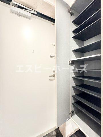 東急東横線 都立大学駅 徒歩10分 5階建 築3年の玄関写真