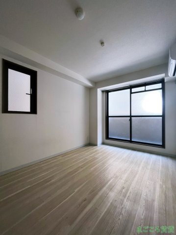 ドエル南堀江1番館の居間写真