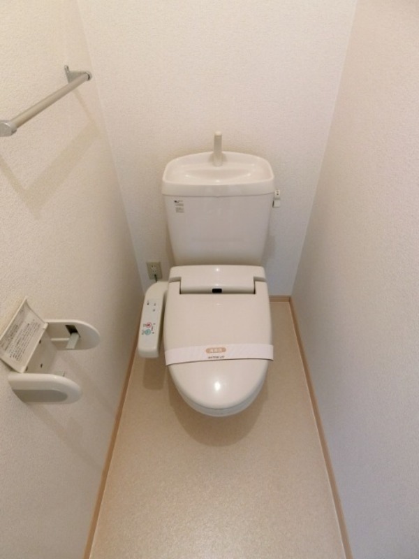 トイレ　図面と現状に相違がある場合には現状を優先