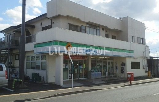 コンビニ　ファミリーマート 仙台泉ヶ丘店（コンビニ）まで446m