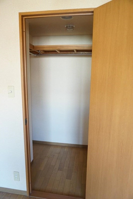 収納　たっぷり収納できるＷＩＣ付
