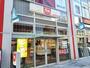 飲食店　すき屋（飲食店）まで880m