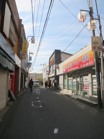 ショッピングセンター　ユニクロ町田鶴川店（ショッピングセンター）まで1661m