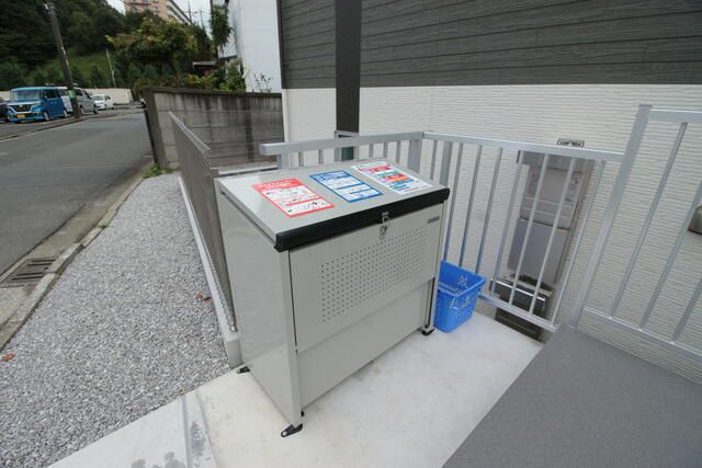 京王相模原線 京王稲田堤駅 徒歩9分 2階建 築6年の外観写真