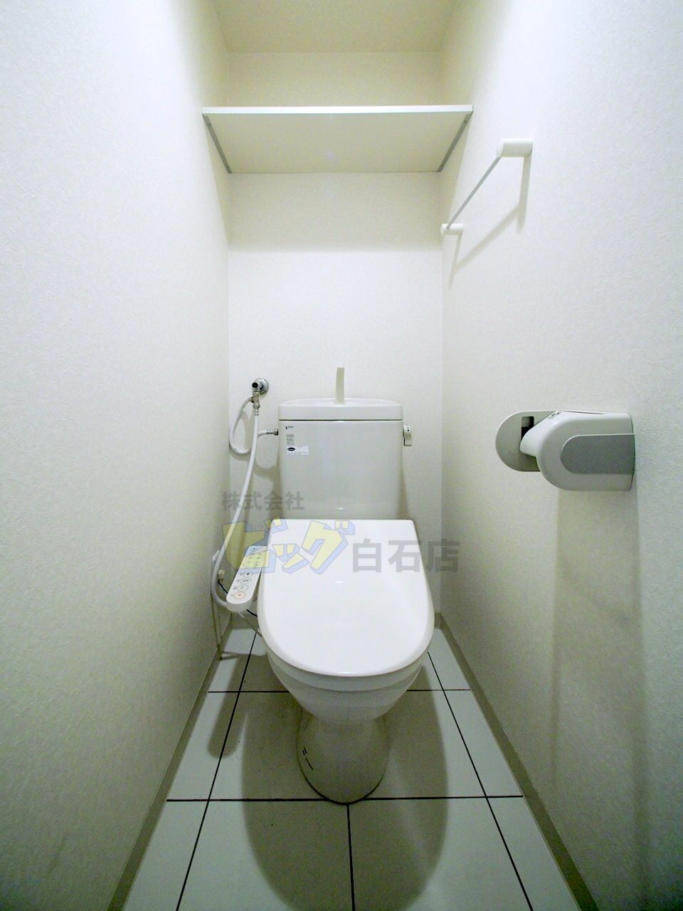 トイレ　ウォシュレット付きのトイレです♪