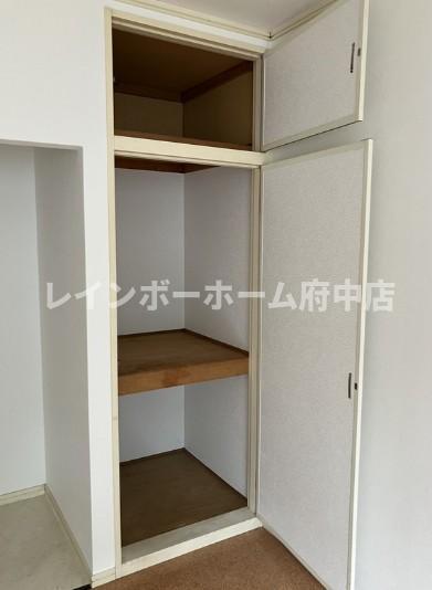 フラット程久保の内装写真