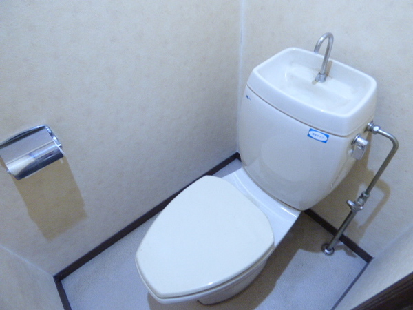 パルコートB棟のトイレ写真