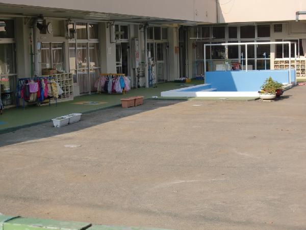 幼稚園・保育園　小梅保育園（幼稚園・保育園）まで200m