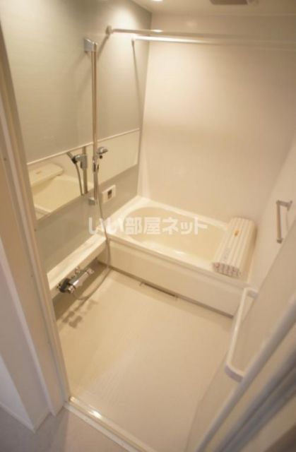 ＪＲ両毛線 新前橋駅 徒歩27分 3階建 築9年の風呂写真