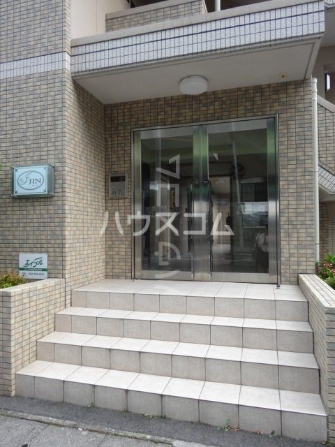 地下鉄鶴舞線 上小田井駅 徒歩4分 5階建 築17年の外観写真