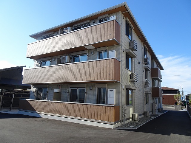 ロイヤルタウン富の原I