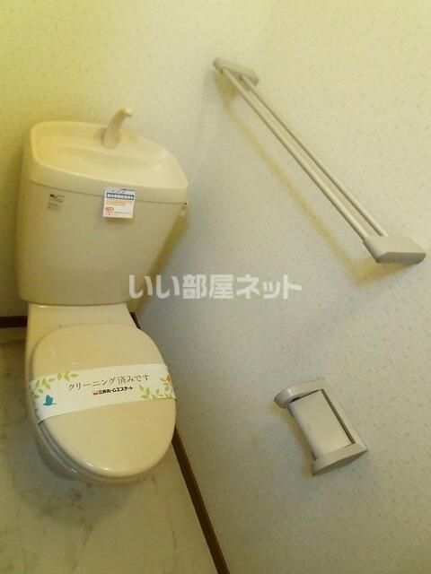 グリーンコートのトイレ写真