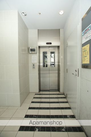 地下鉄堺筋線 天神橋筋六丁目駅 徒歩9分 10階建 築21年の外観写真