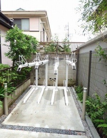 駐車場　駐輪場