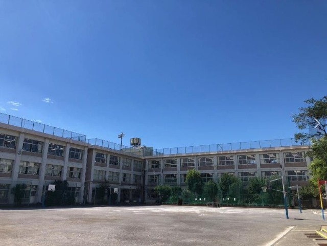 小学校　大田区立松仙小学校（小学校）まで448m
