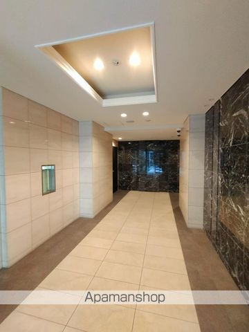 地下鉄谷町線 天満橋駅 徒歩7分 15階建 築13年の外観写真