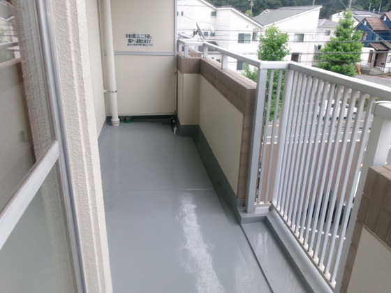 バルコニー