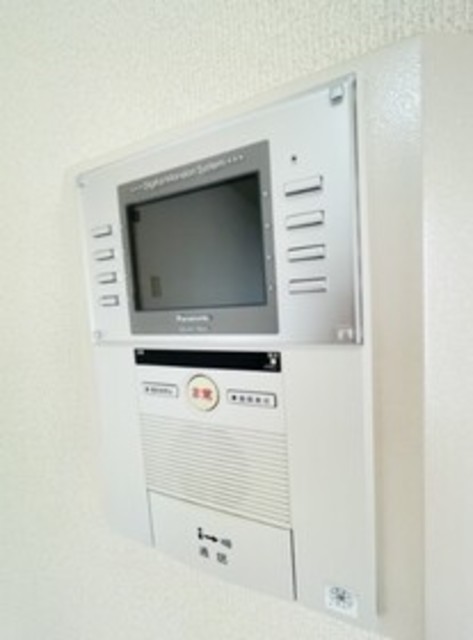 セキュリティ　同じ間取りの別部屋の写真になります。